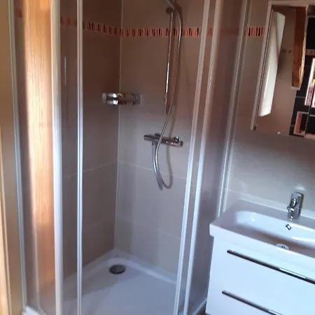 Apartment Naehe Talstation Turracher Hoehe, In Urigem Holzhaus